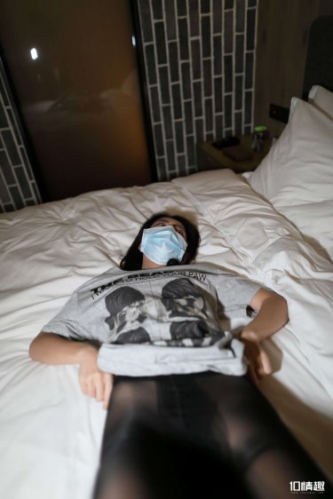 男生为啥爱吃女生的胸
